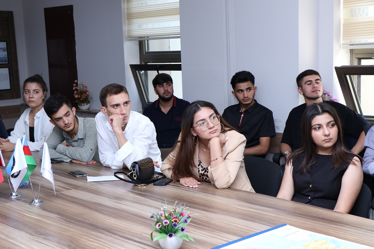 AzMİU tələbələri tərəfindən Qərbi Azərbaycanın memarlıq irsi tədqiq olunacaq