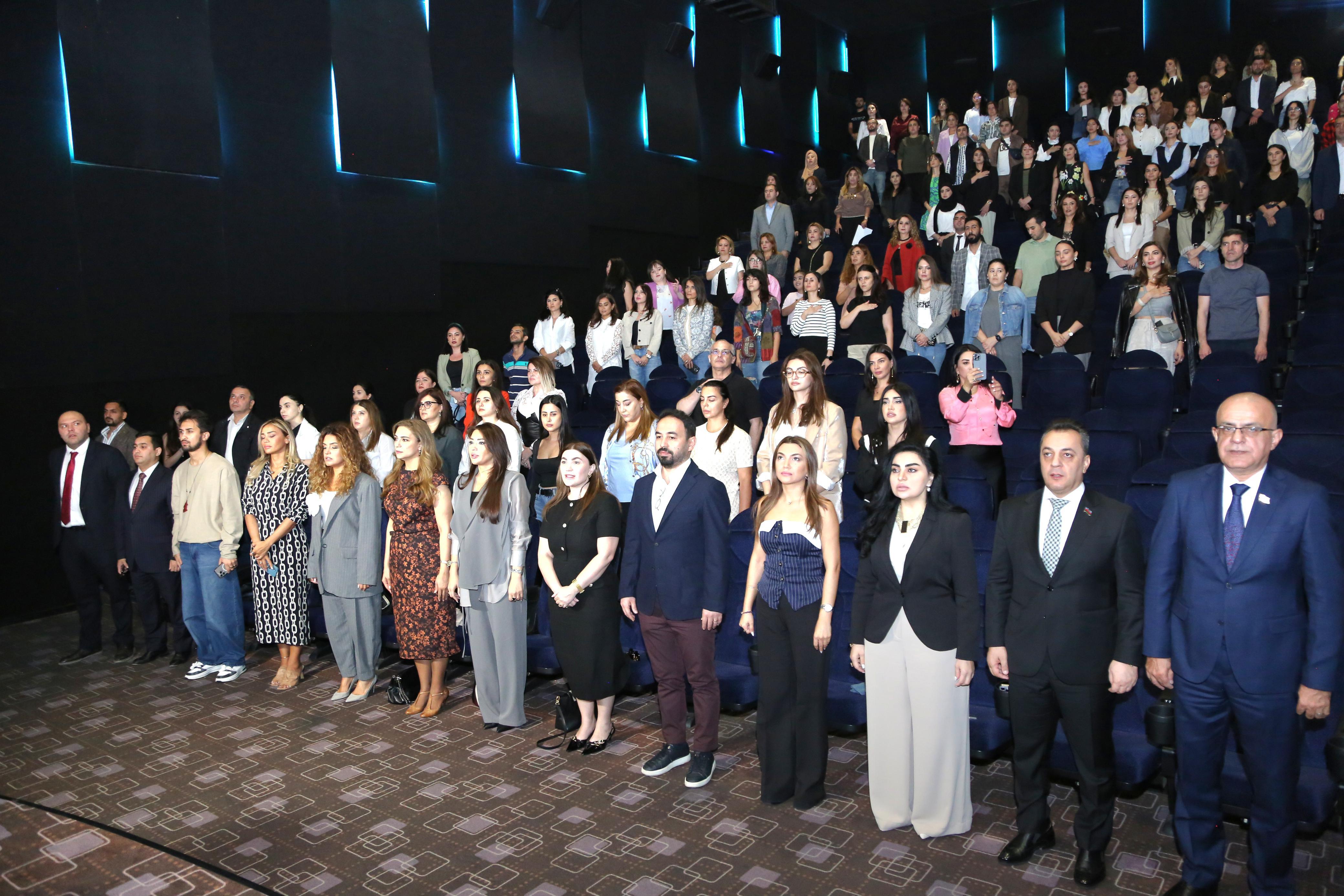 “EduTime”ın təşkilatçılığı ilə Özgür Bolatın seminarı keçirilib - FOTOLAR