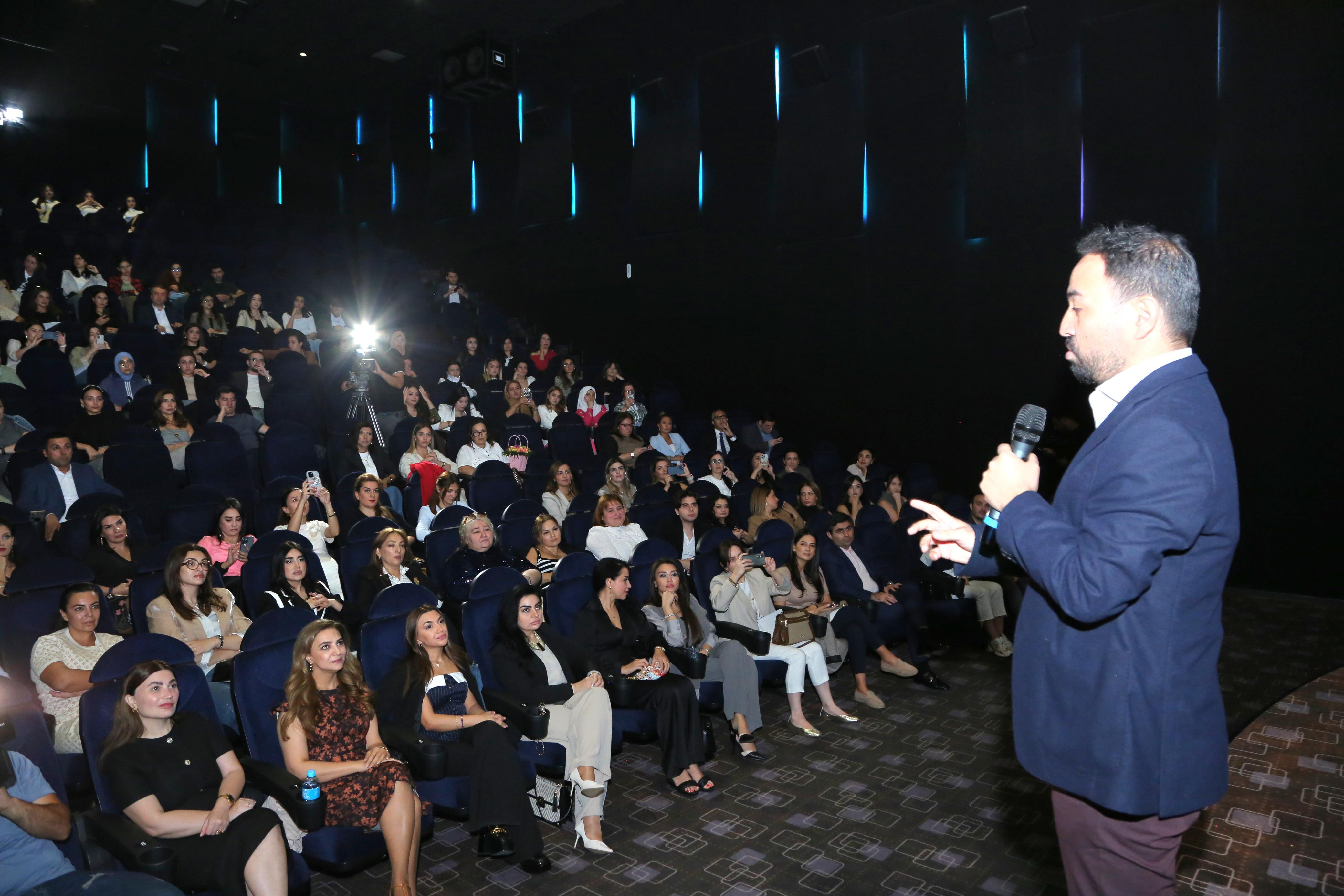 “EduTime”ın təşkilatçılığı ilə Özgür Bolatın seminarı keçirilib - FOTOLAR