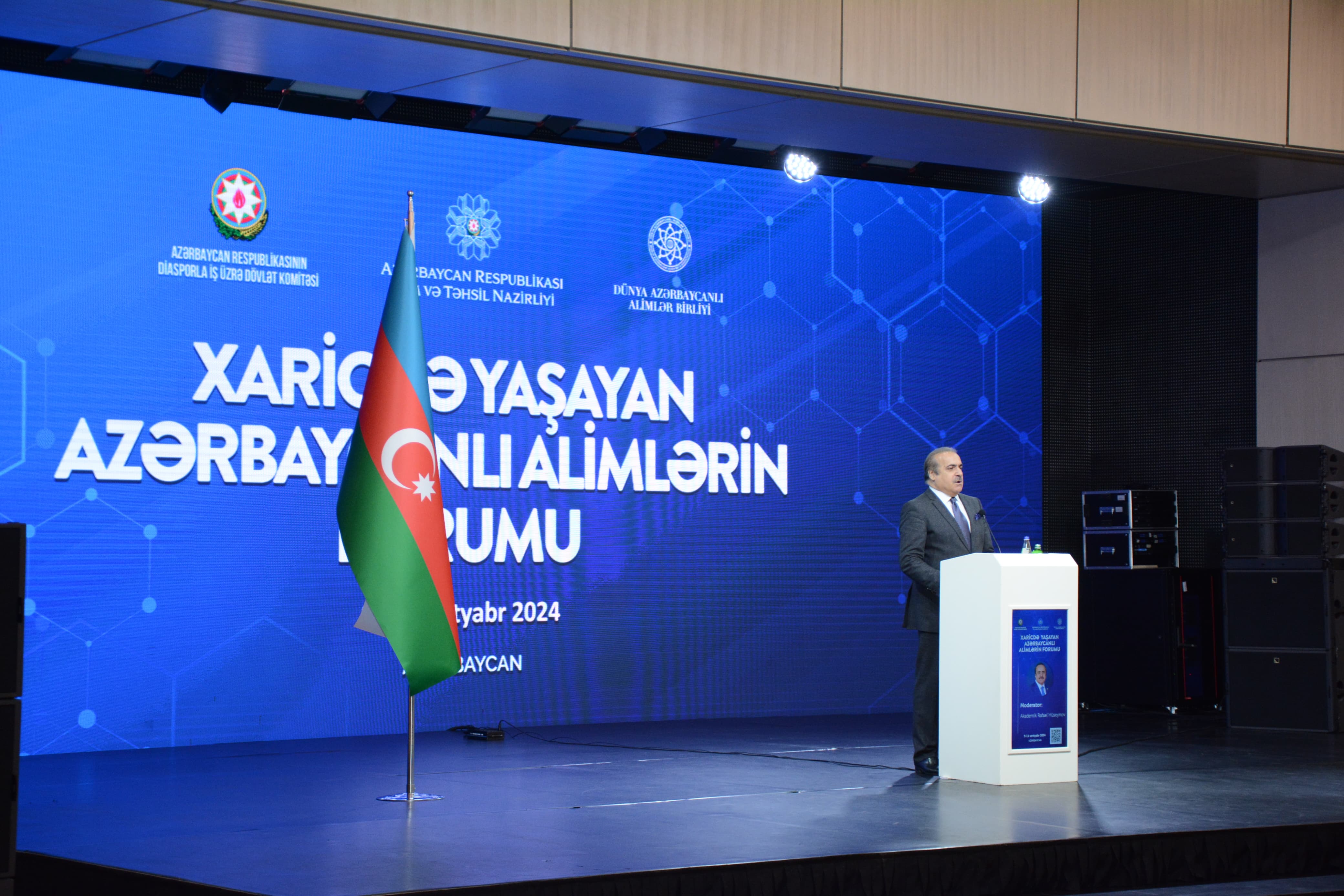 Xaricdə Yaşayan Azərbaycanlı Alimlərin Forumu keçirilir