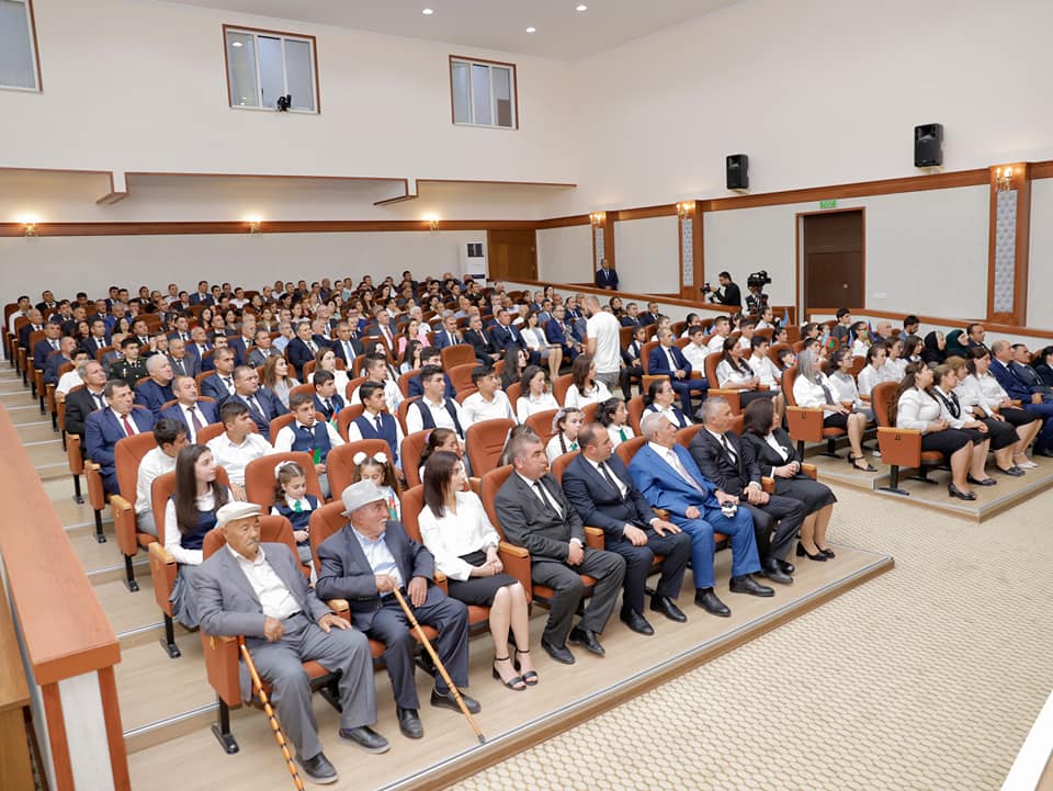 Naxçıvanda 100 yaşlı məktəbin yubileyi qeyd olunub