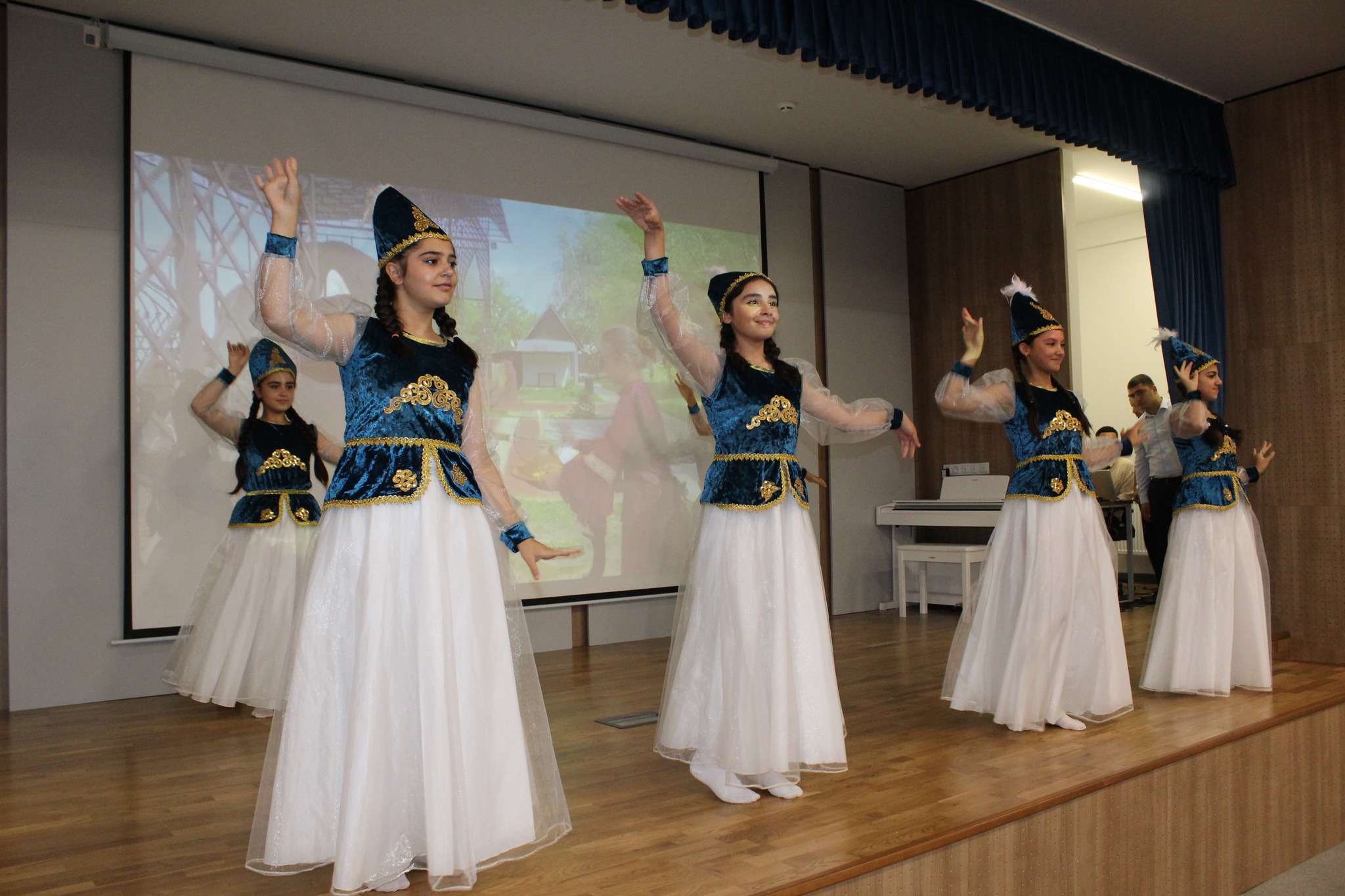 “Füzulidə yay məktəbi” layihəsinin açılış mərasimi olub
