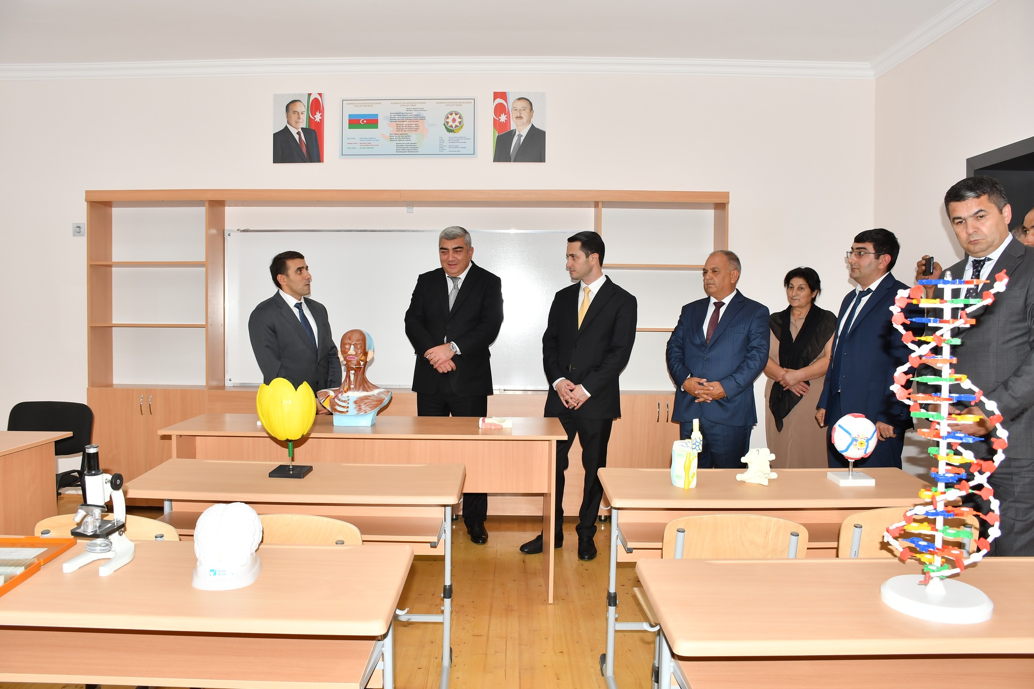 Vəlvələ kənd tam orta məktəbinin yeni binasının açılış mərasimi keçirilib