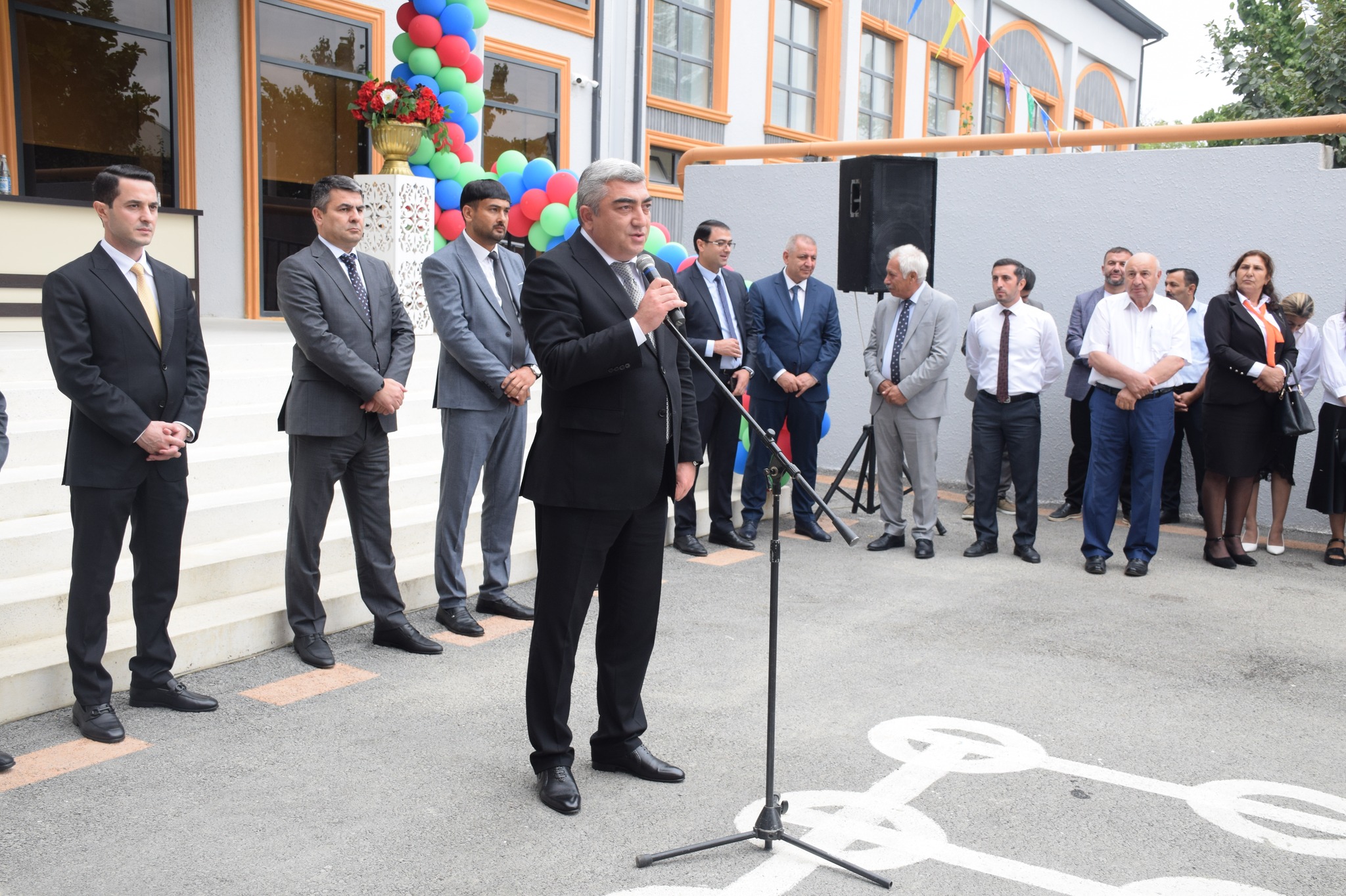 Vəlvələ kənd tam orta məktəbinin yeni binasının açılış mərasimi keçirilib