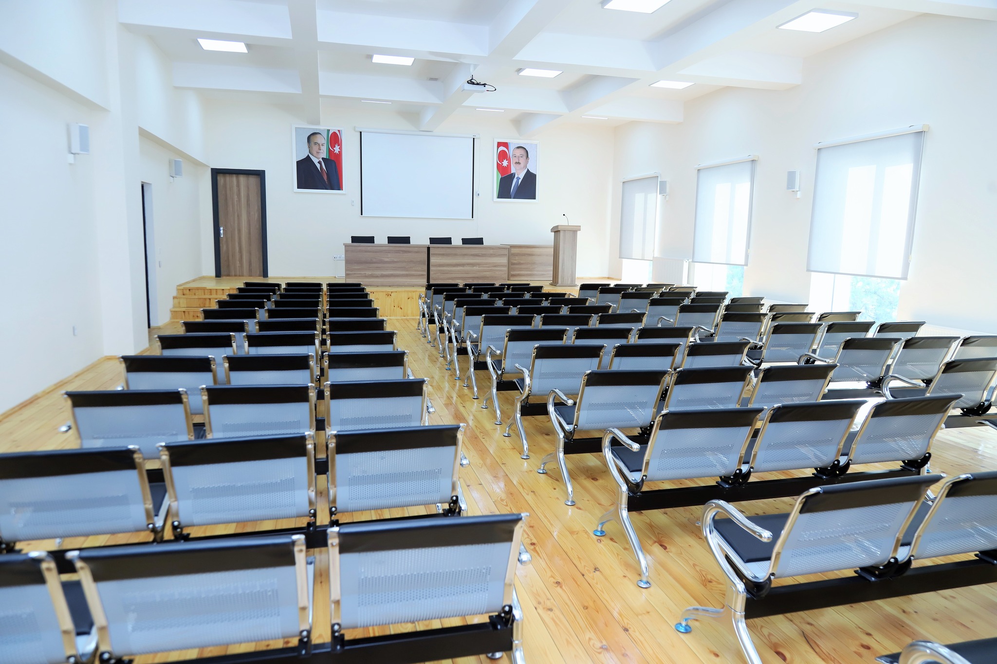Ucarda yeni məktəb binasının açılışı olub