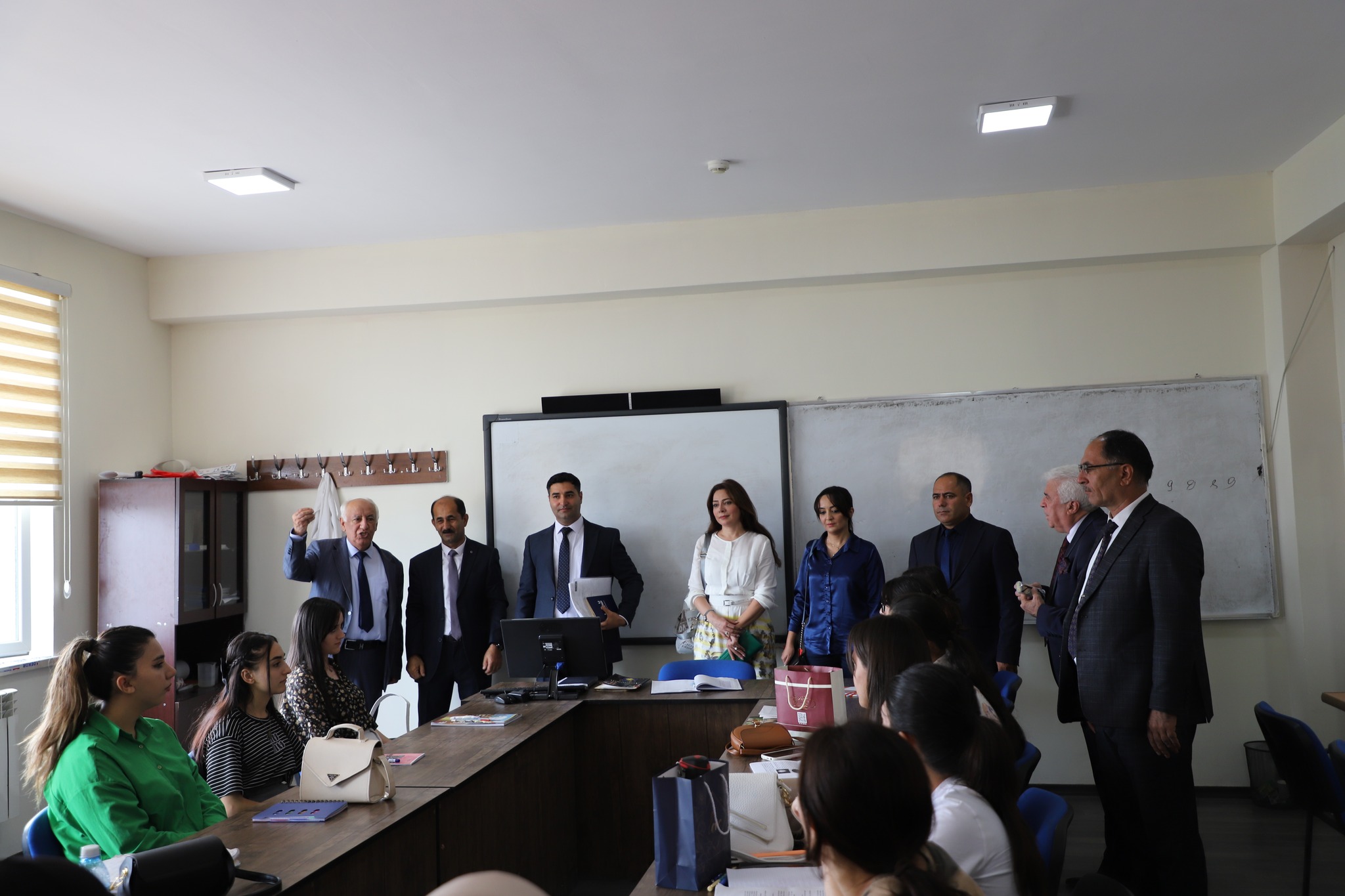 LDU-da “Plastik Yaşıl Dünya naminə” mövzusunda