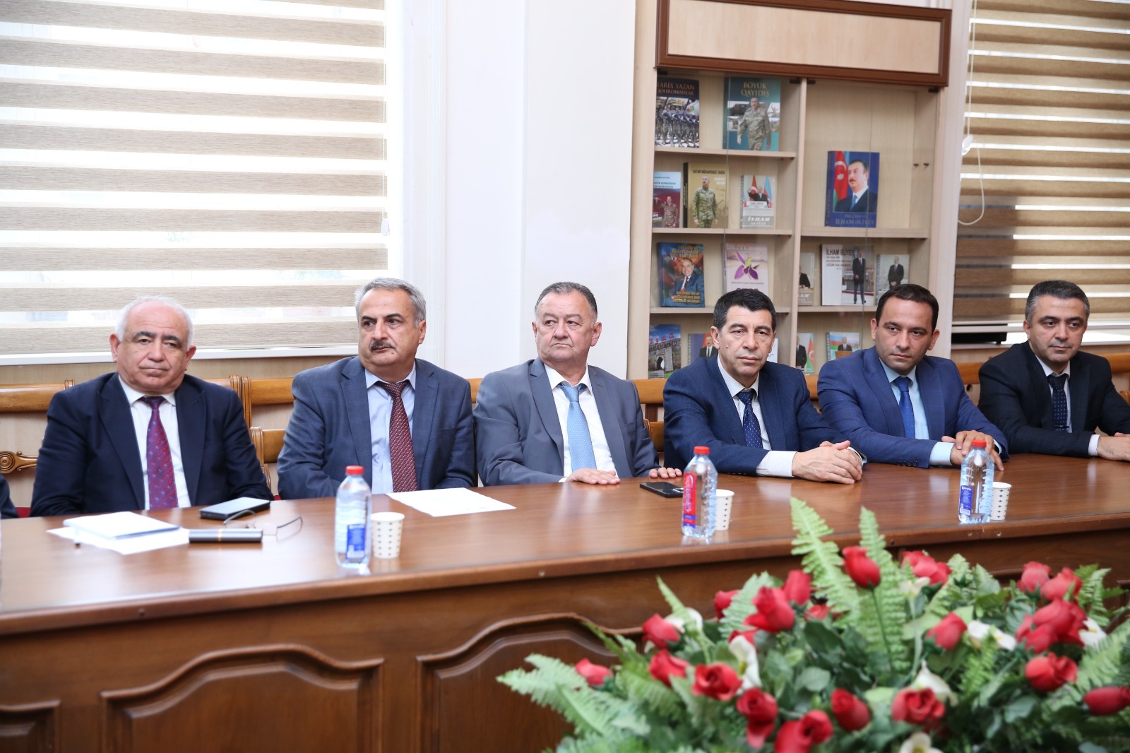 ADPU-da “Azərbaycan müəllimi”nin 90 illiyi və Beynəlxalq Müəllimlər Günü ilə əlaqədar görüş keçirilib