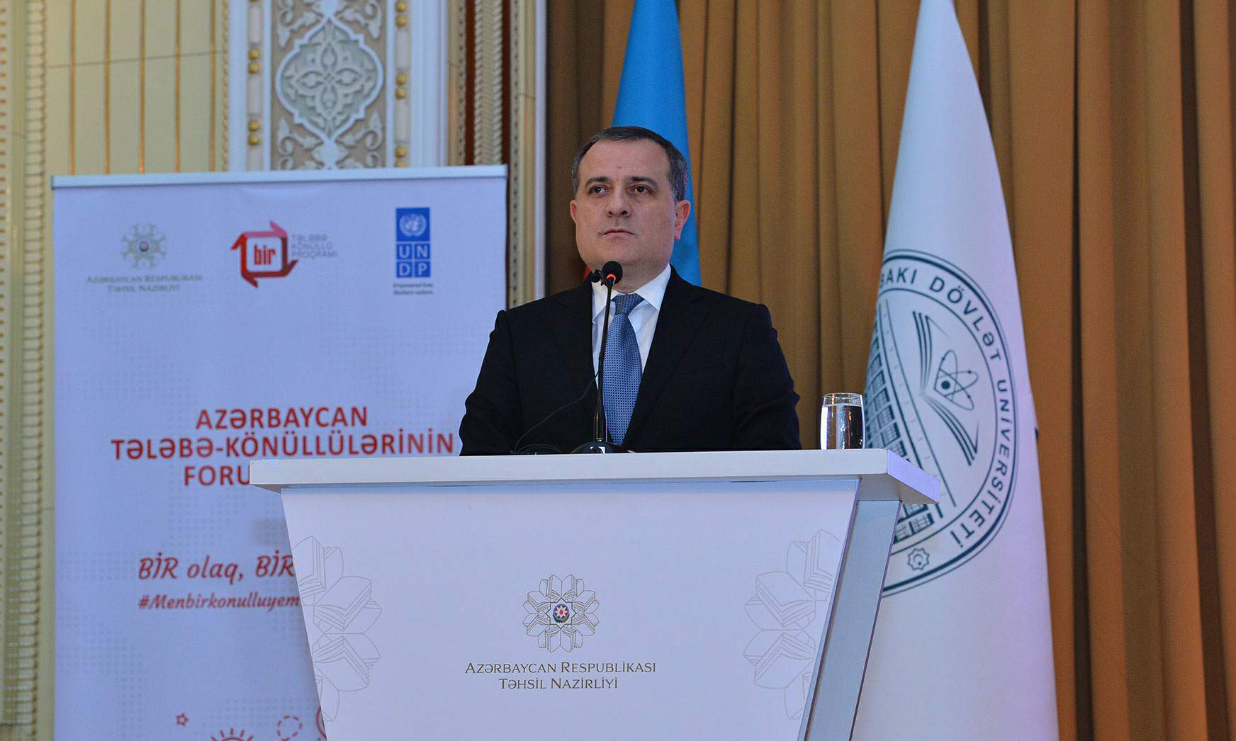 BİR olaq... BİRlikdə olaq...