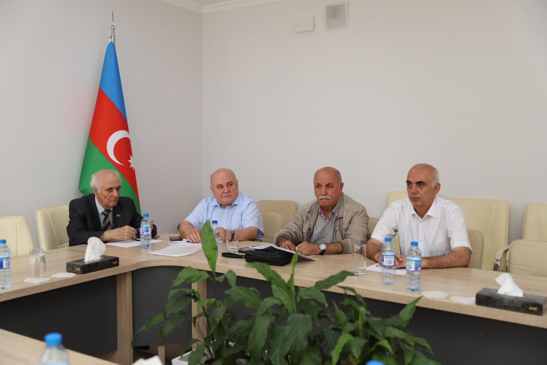 ARTİ-də doktorantura səviyyəsində ixtisas fənnindən qəbul imtahanları və elmlər doktoru proqramı üzrə dissertanturaya müsahibə keçirilib