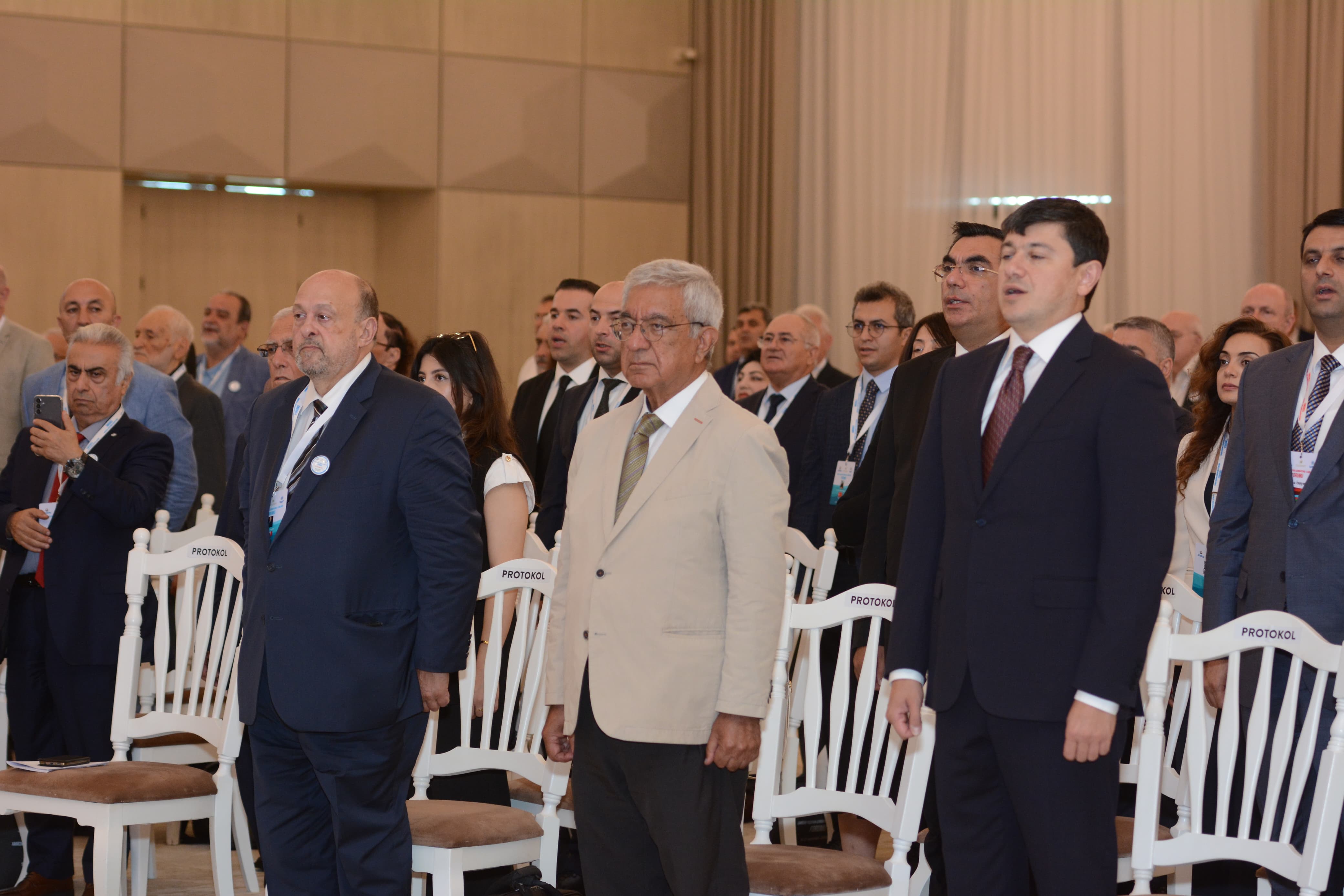 Xaricdə Yaşayan Azərbaycanlı Alimlərin Forumu keçirilir