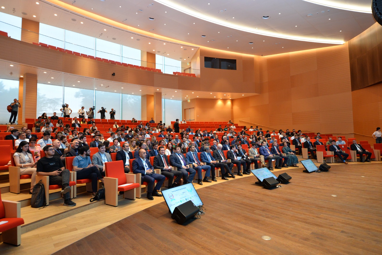Azərbaycanda ilk dəfə startaplar üzrə dünya çempionatının regional mərhələsi keçirilib