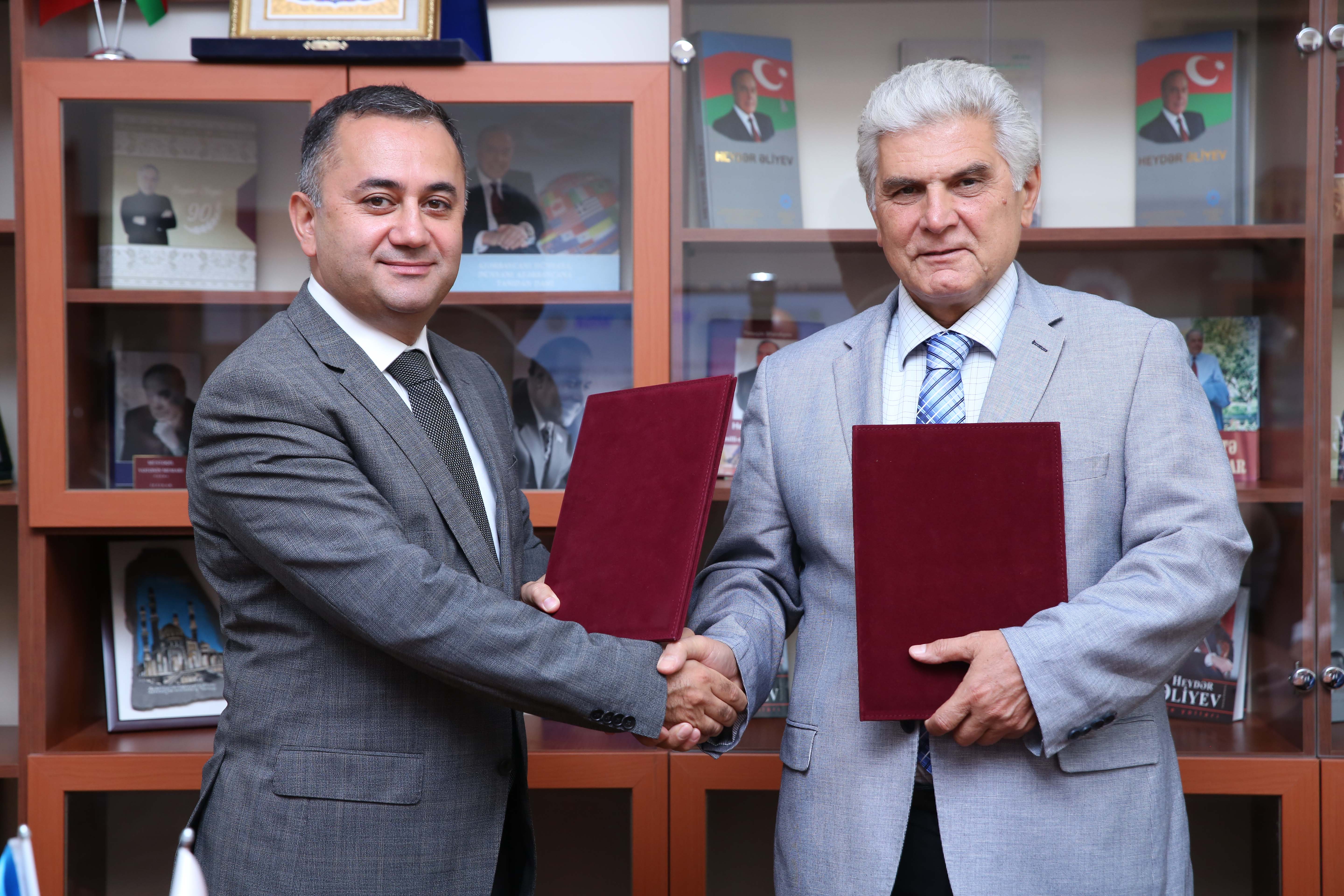 TİF ilə ADPU arasında “TələbəPlus” kartı ilə bağlı ilk müqavilə imzalanıb