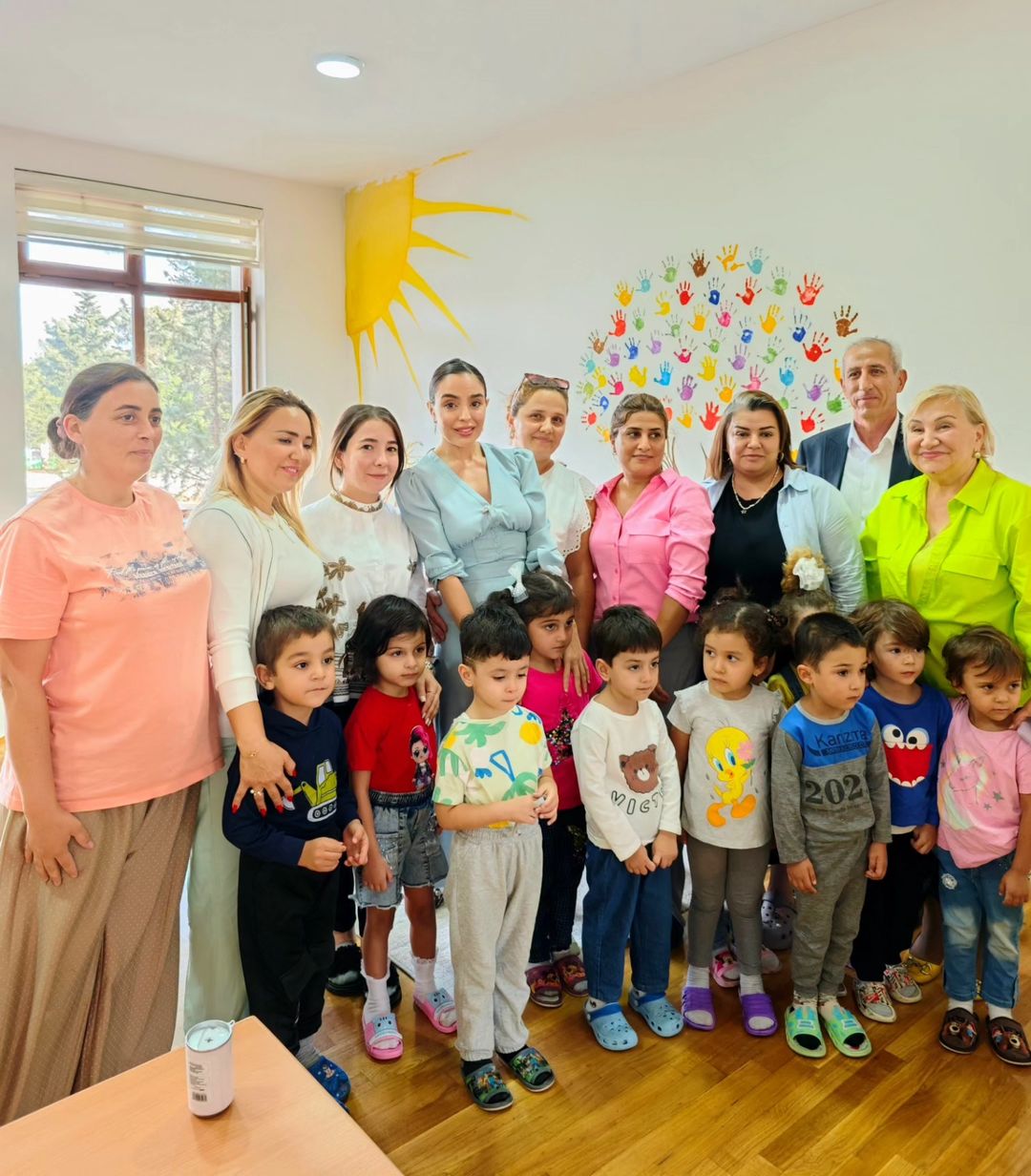 Leyla Əliyeva internat məktəbini ziyarət edib - FOTOLAR