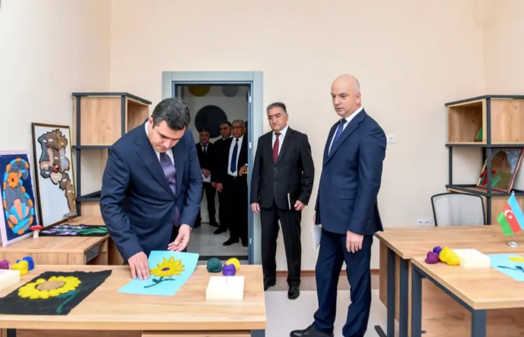 Şahbuz və Babək rayonlarında məktəbdənkənar təhsil müəssisələri istifadəyə verilib