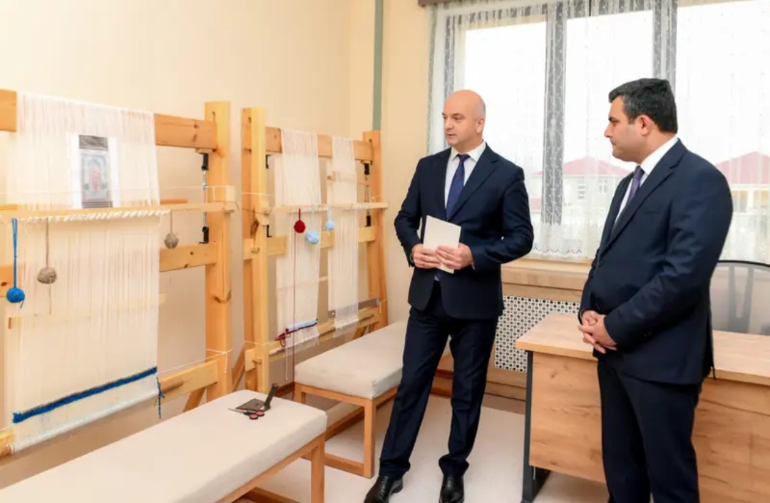 Şahbuz və Babək rayonlarında məktəbdənkənar təhsil müəssisələri istifadəyə verilib
