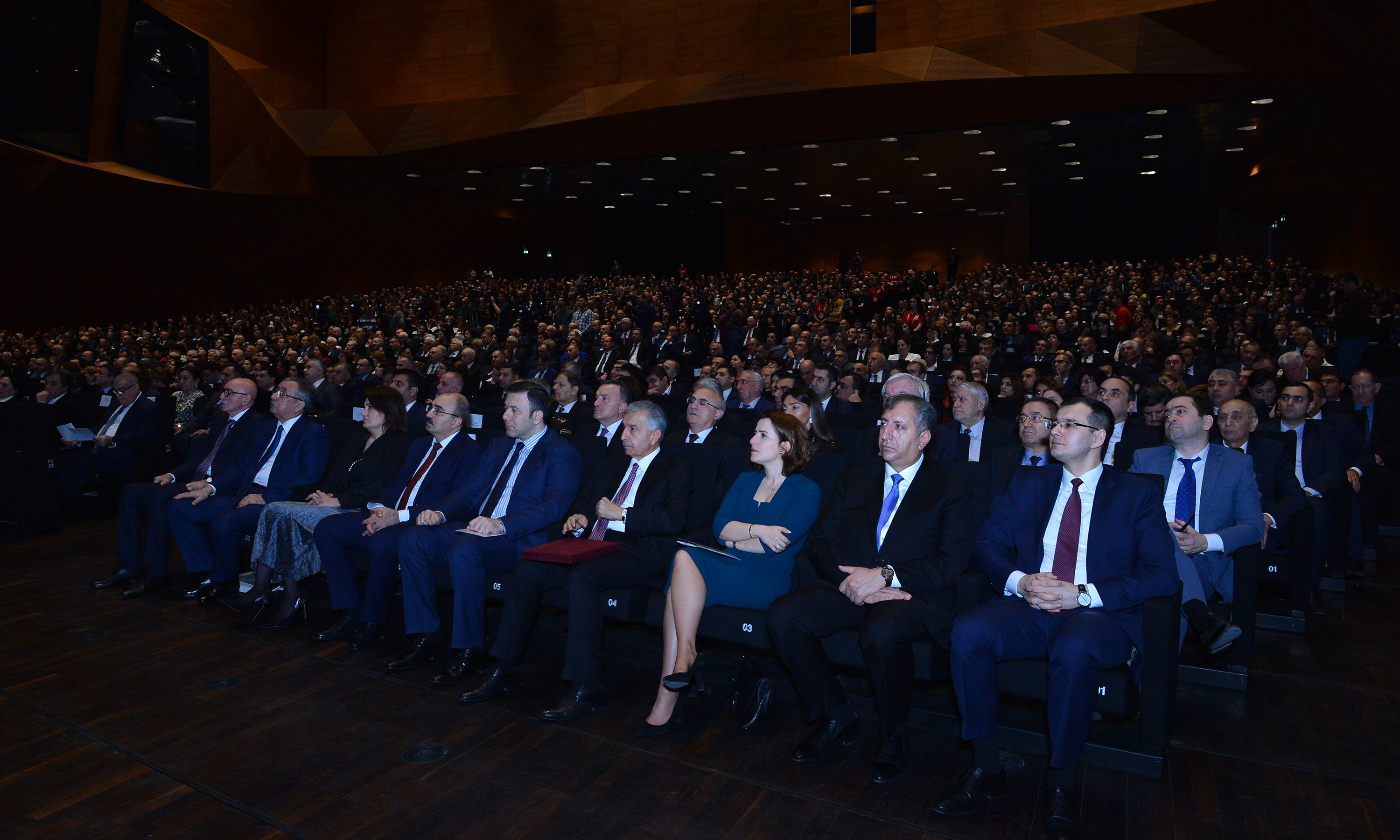 Azərbaycan müəllimlərinin XV qurultayı başlayıb