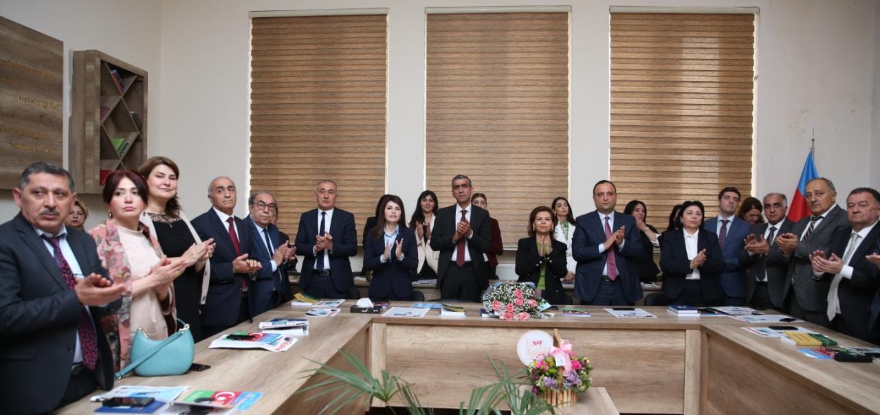 “Heydər Əliyev və Azərbaycan dilinin inkişaf konsepsiyası” əsəri təqdim olunub