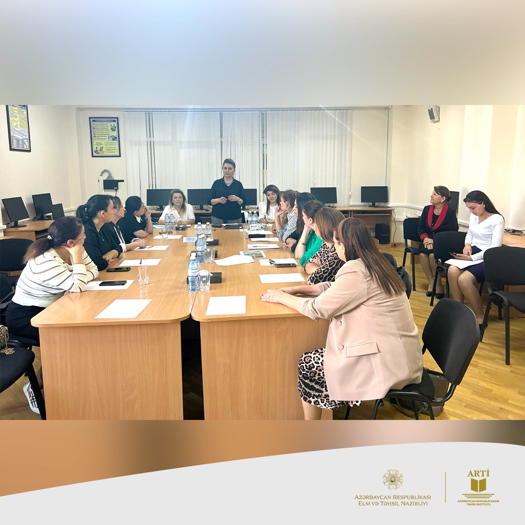 ARTİ tərəfindən “Refleksiv müəllim” layihəsi üzrə seminar keçirilib