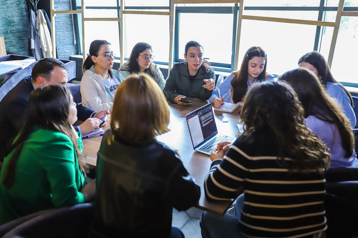 “Edublog” təlim proqramı uğurla başa çatıb