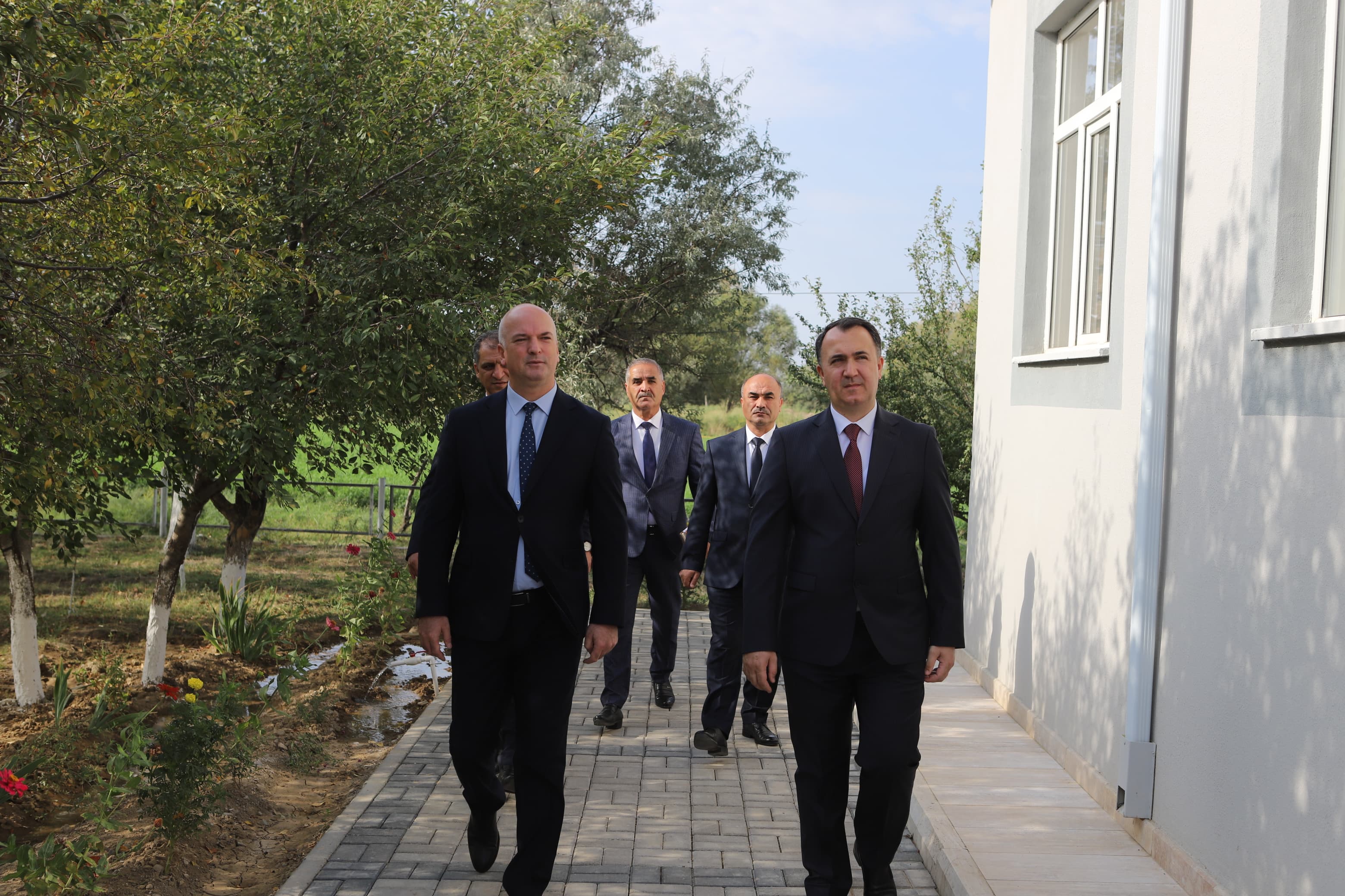 Yeni tədris ilində Şərur rayonunun Təzəkənd tam orta məktəbi əsaslı təmirdən sonra kollektivin istifadəsinə verilib