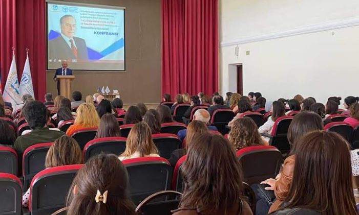 “Ulu Öndər Heydər Əliyev və liderlik fenomeni”