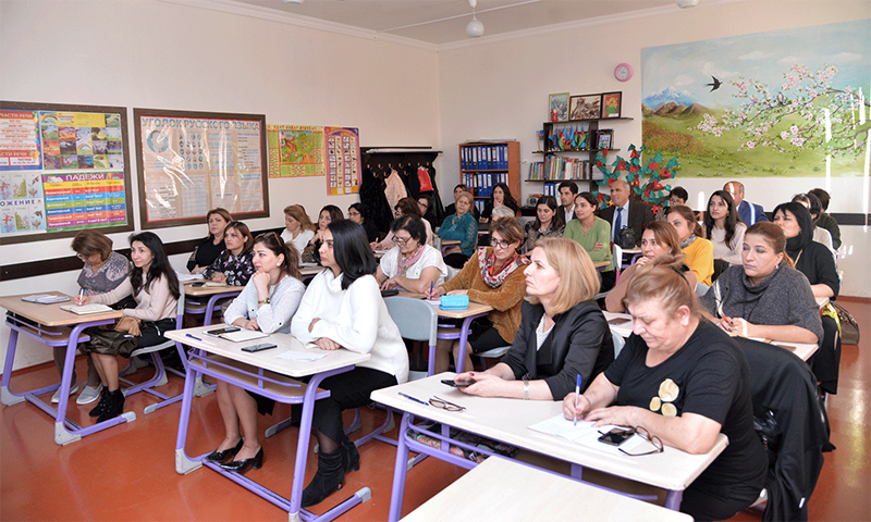 İki rayon üzrə məktəb seminarları