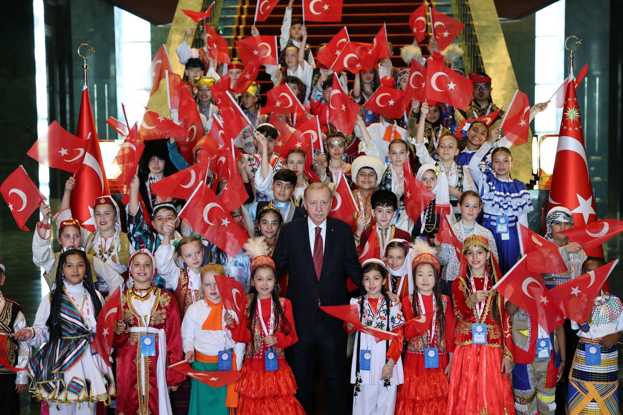 Məktəblilərimiz Türkiyədə Beynəlxalq Uşaq Festivalında ölkəmizi təmsil edib