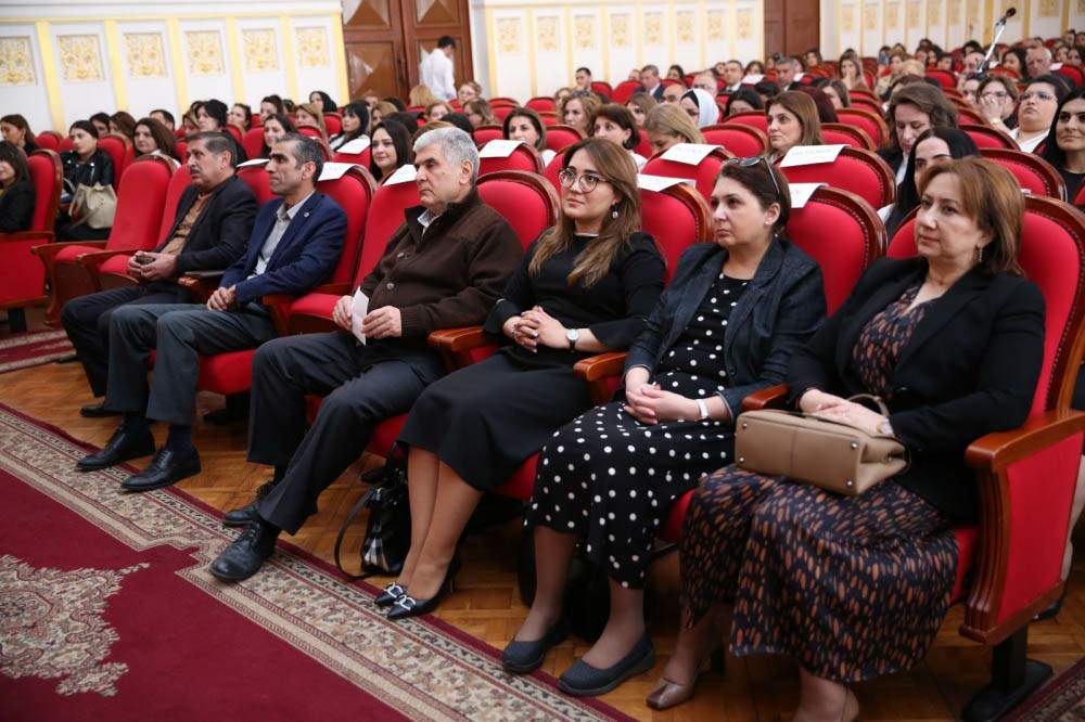 Tanınmış türk professoru ADPU-nun qonağı olub